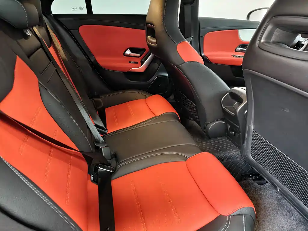 Mercedes-Benz CLA AMG — миниатюра 5