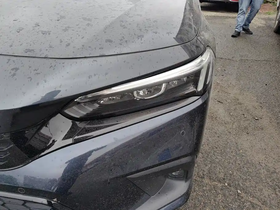 Honda Civic — миниатюра 5