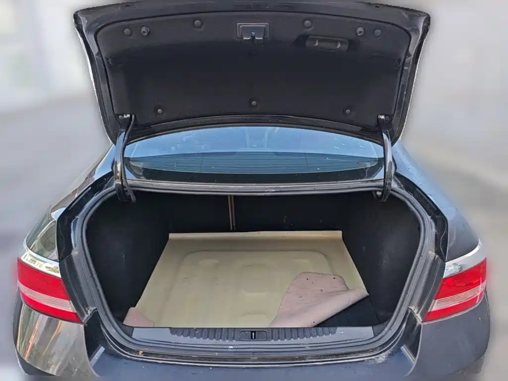 Buick Excelle — миниатюра 24