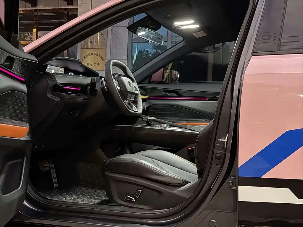 Changan UNI-V 2022 1.5T Sport