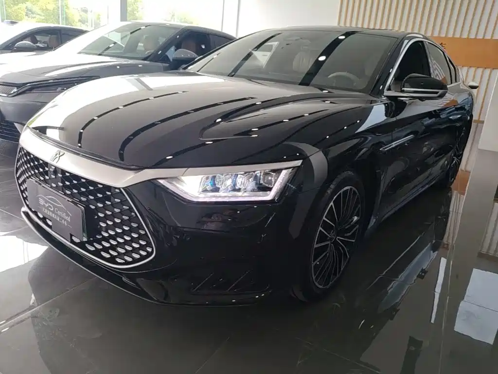 BYD Han 2024 DM-i Glory Edition 121KM Premium Type