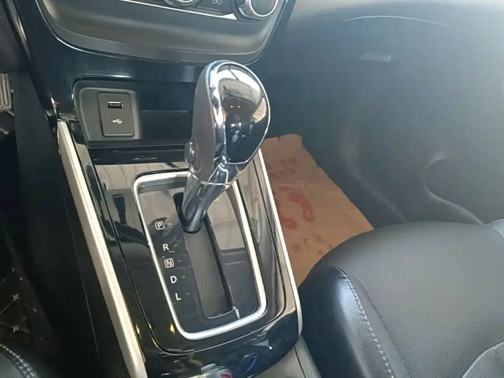 Nissan Sylphy — миниатюра 14