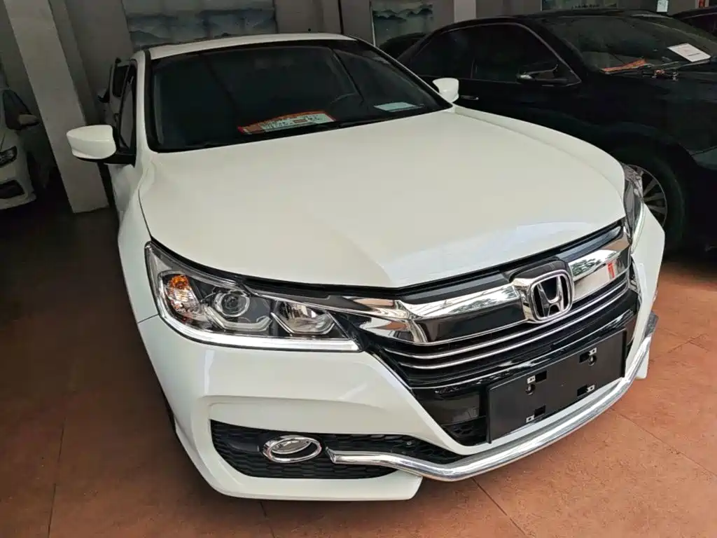 Honda Accord — миниатюра 4