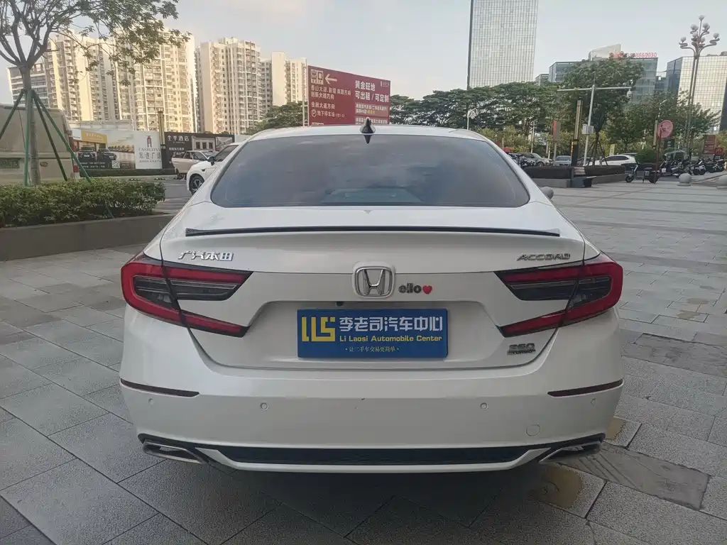 Honda Accord — миниатюра 4