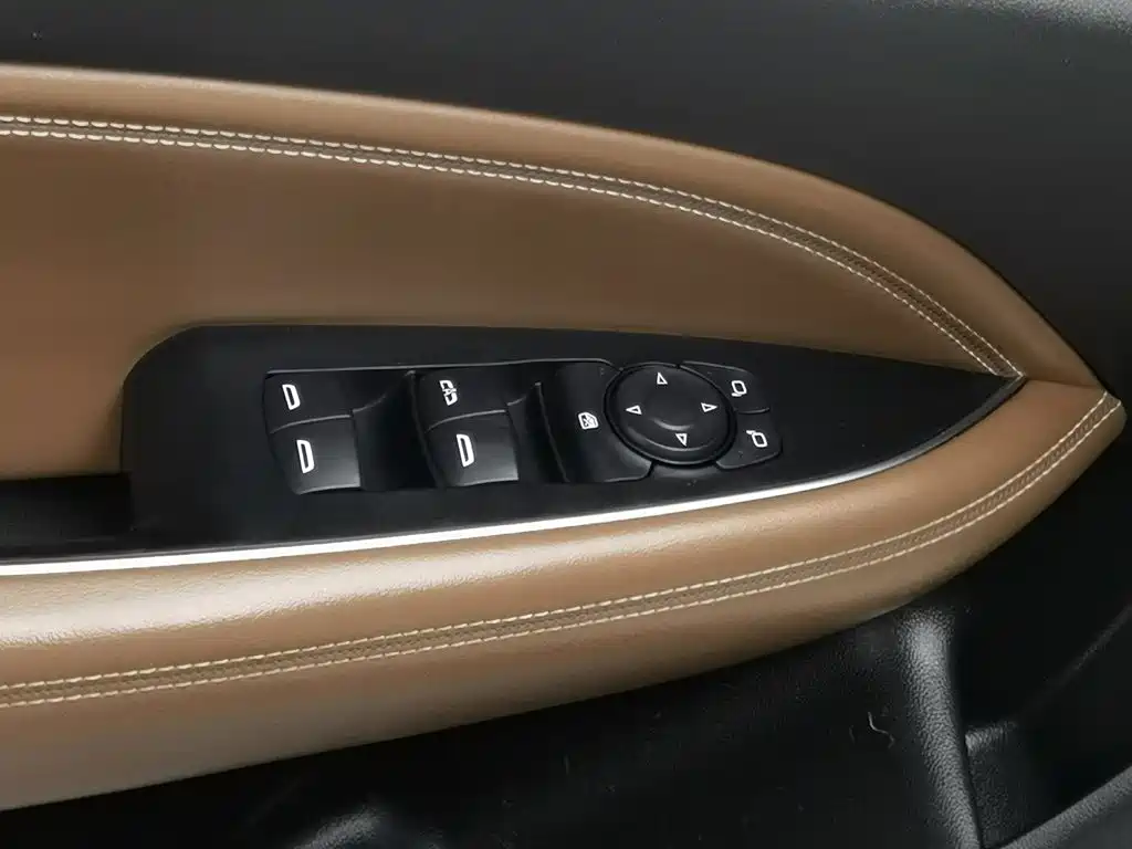Buick Regal — миниатюра 9