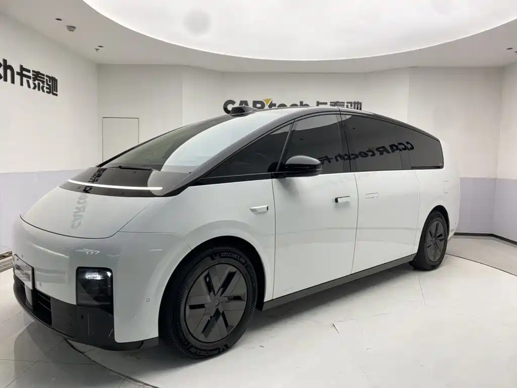 Li Auto Li MEGA