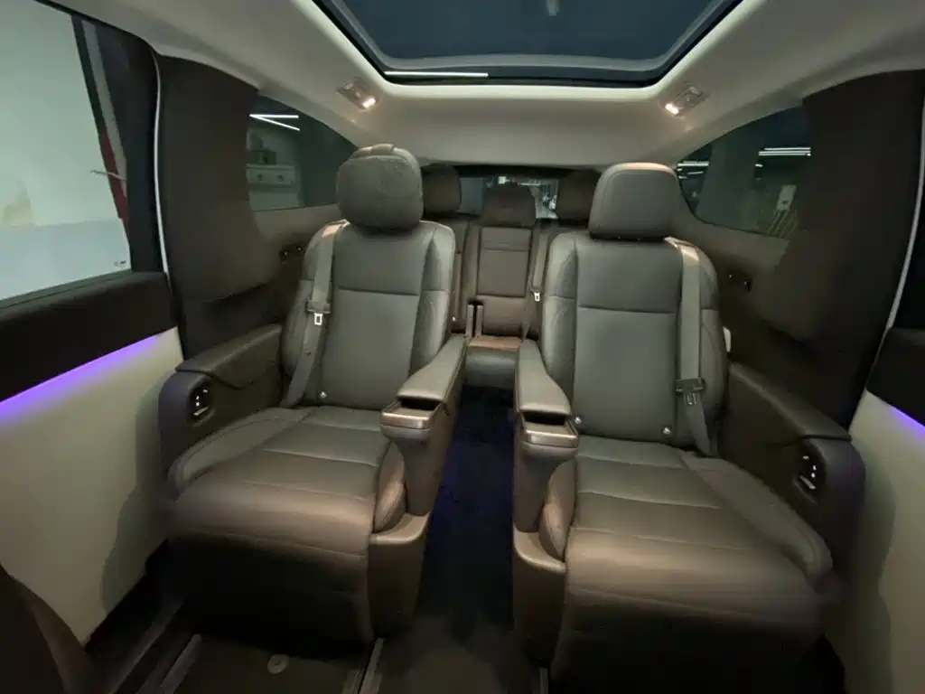 Li Auto Li MEGA — миниатюра 22