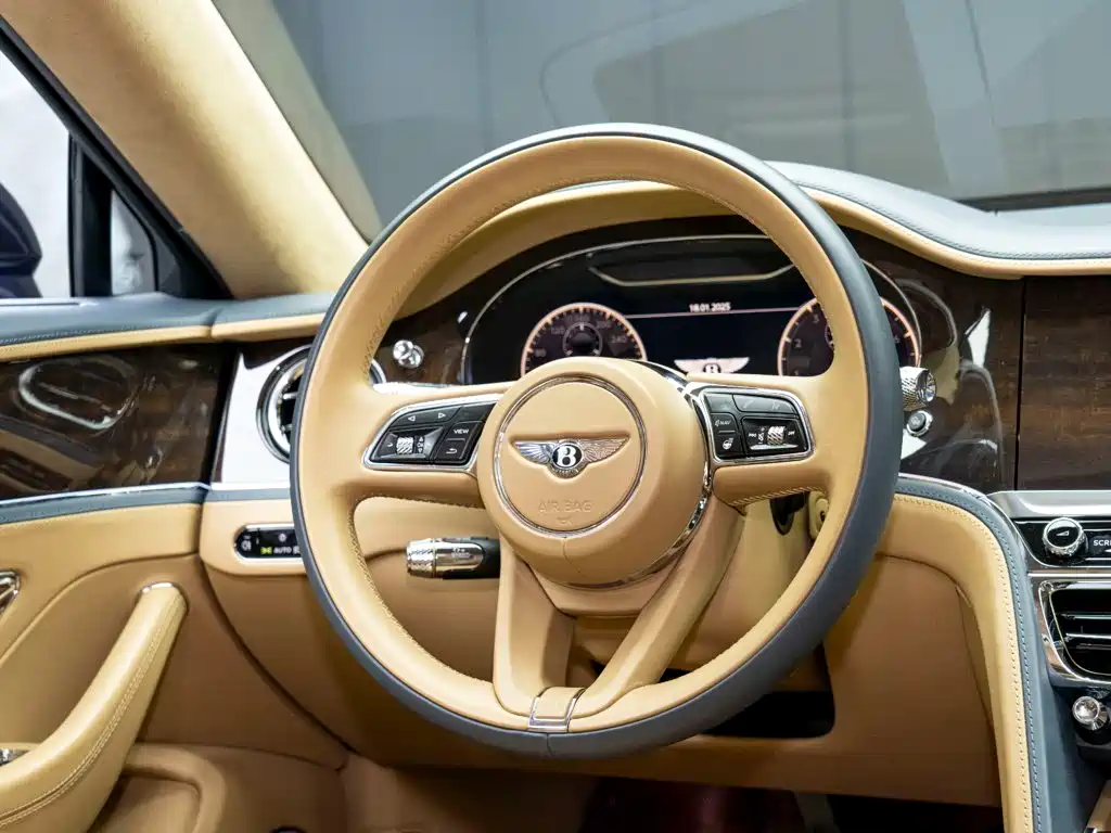 Bentley Flying Spur — миниатюра 15