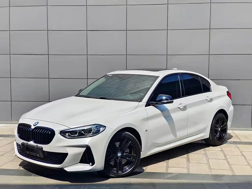 BMW 1 Series 2023