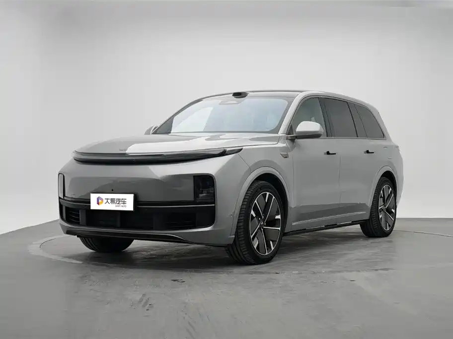 Li Auto Li L9 2025