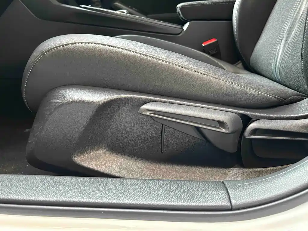 Honda Civic — миниатюра 12