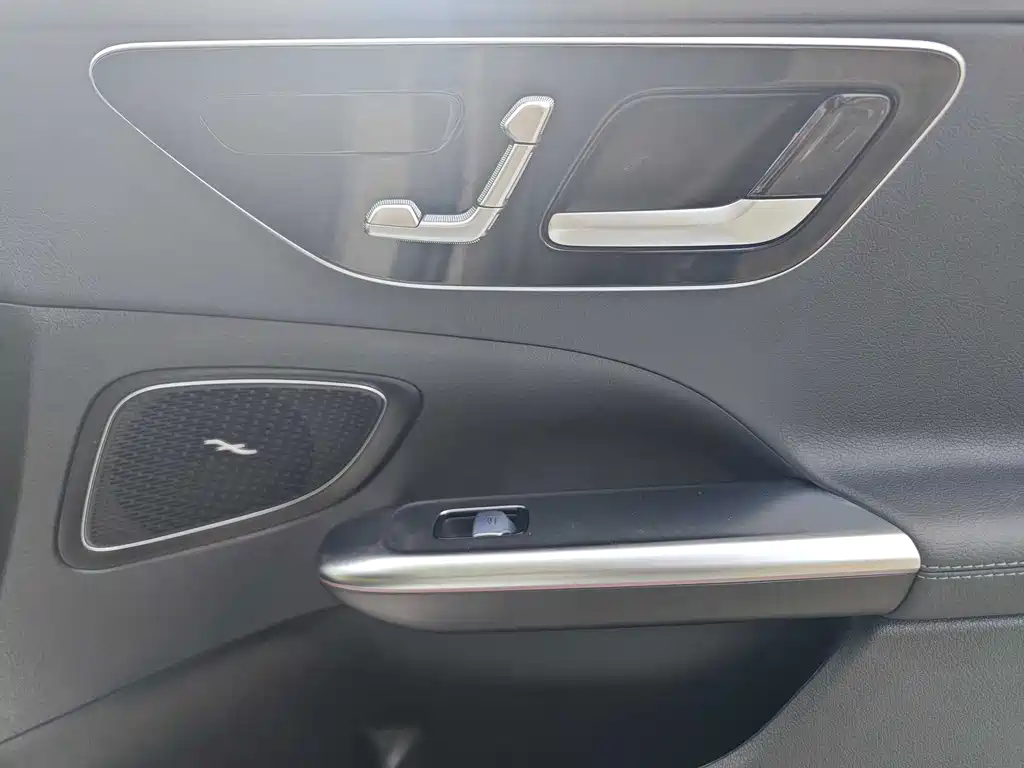 Mercedes-Benz C-Class C 2025 C 260 L Sport
