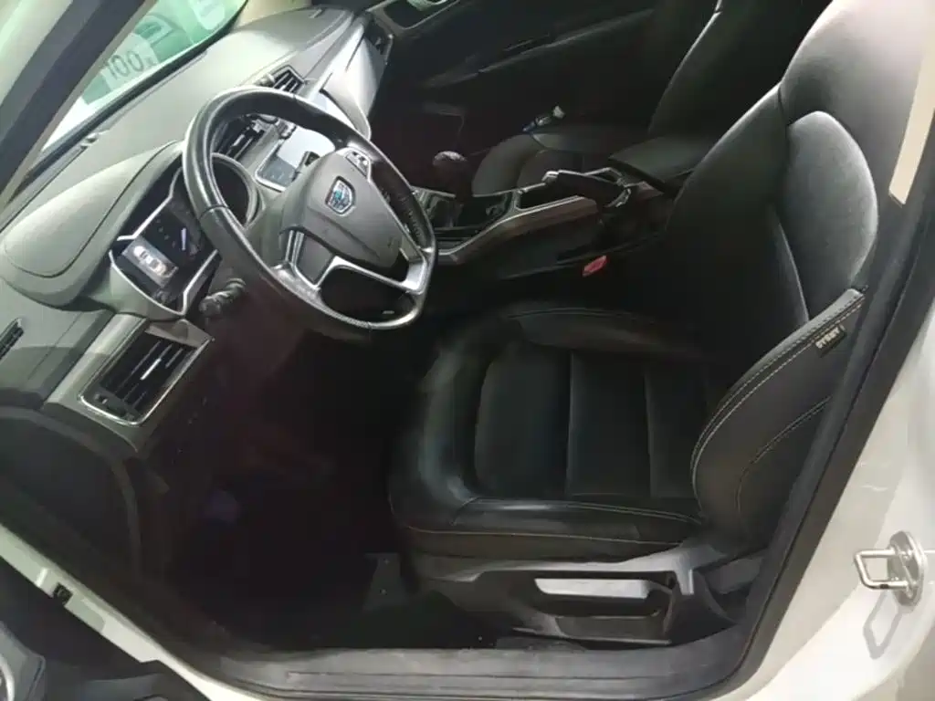 Geely Emgrand GL — миниатюра 15