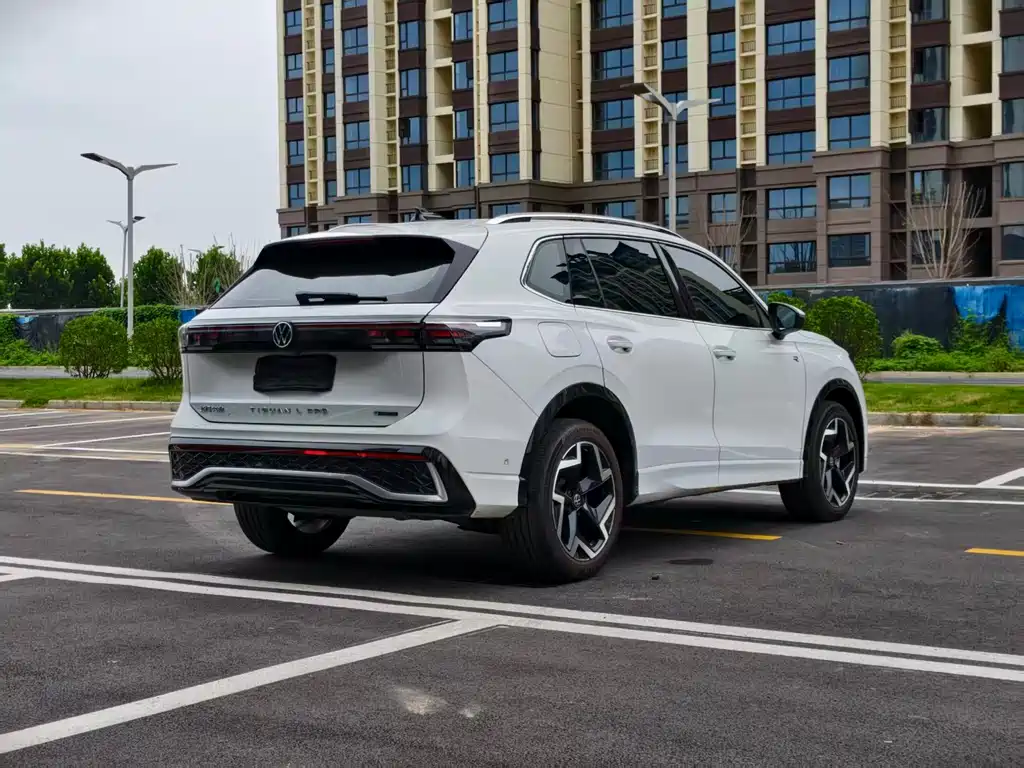 Volkswagen Tiguan L L 2025 PRO 380TSI R-Line