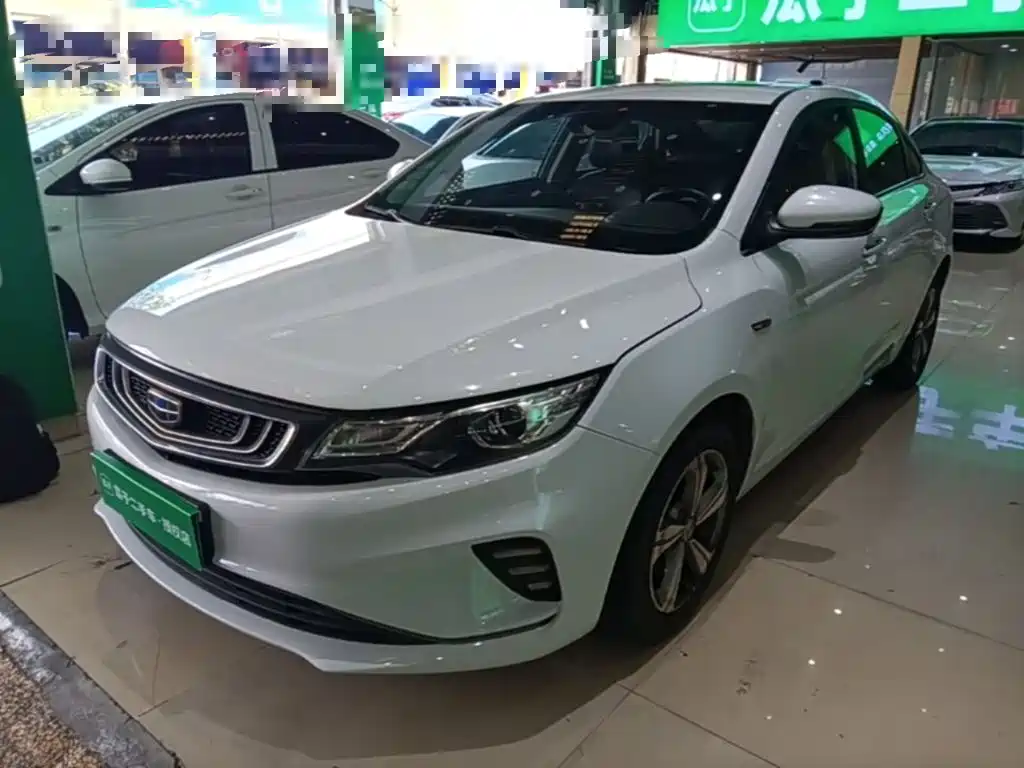 Geely Emgrand GL — миниатюра 2