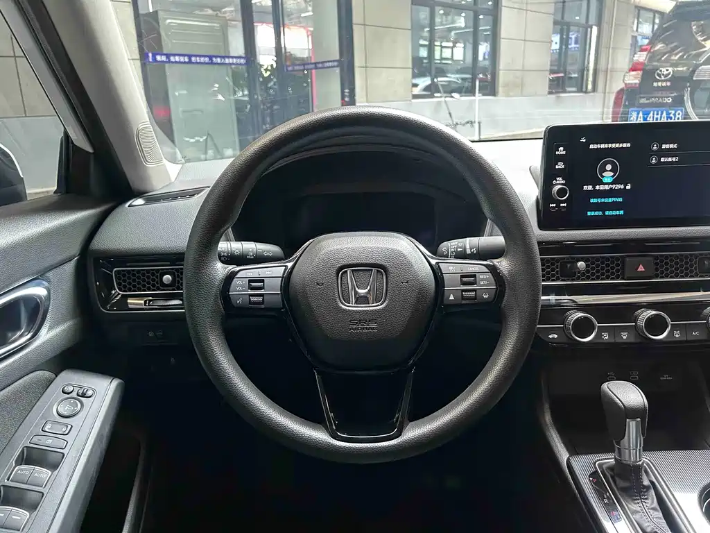 Honda Civic — миниатюра 9