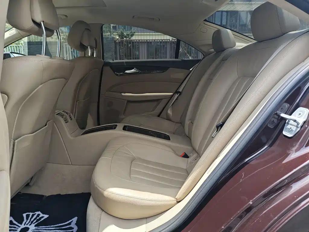 Mercedes-Benz CLS — миниатюра 6