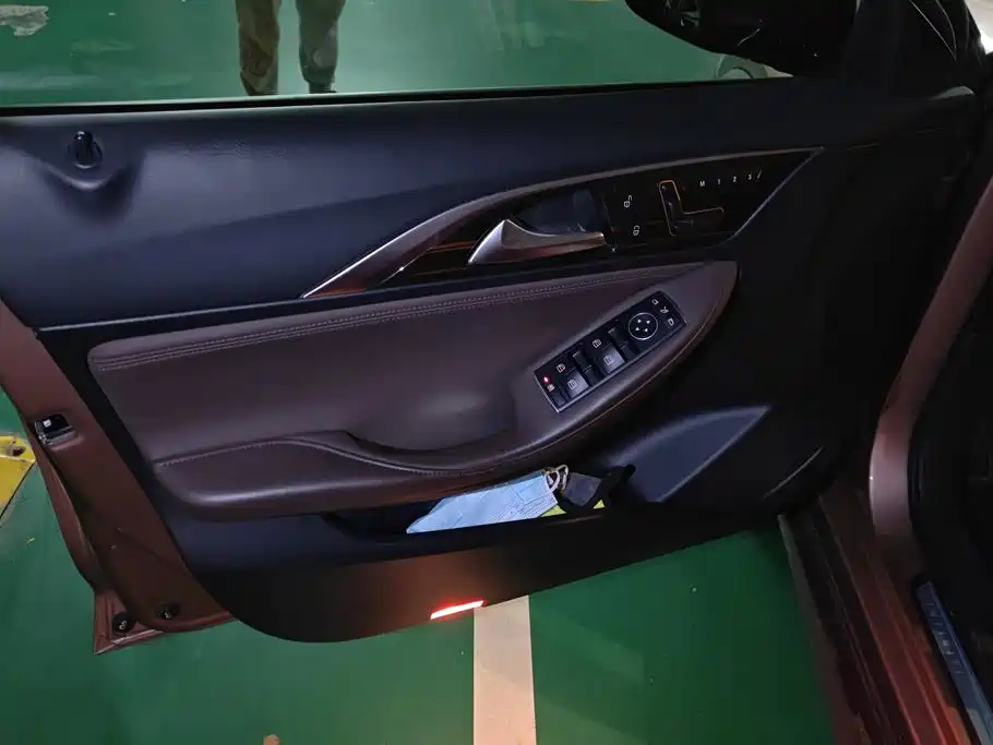 Infiniti QX30 — миниатюра 7