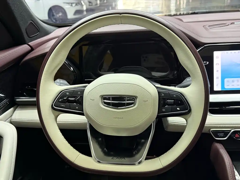 Geely Xingyue L — миниатюра 15