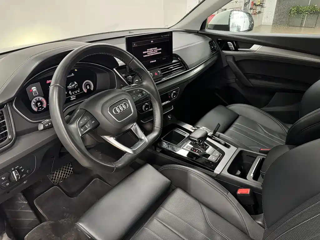 Audi Q5L — миниатюра 9