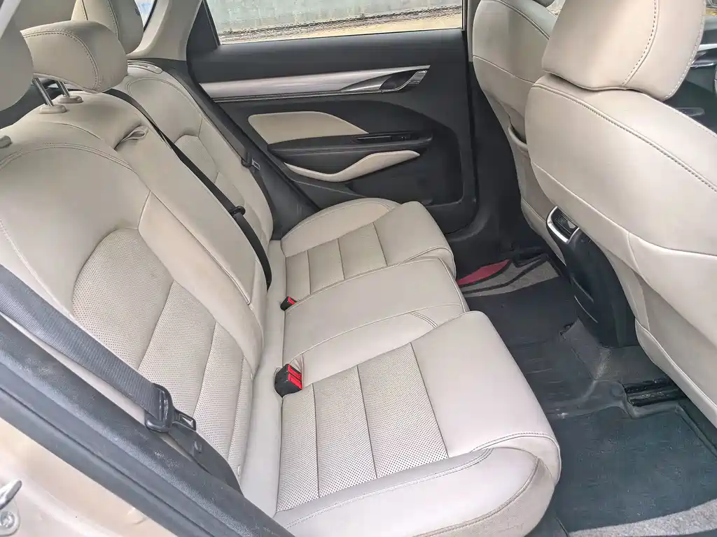 Geely Binrui — миниатюра 17