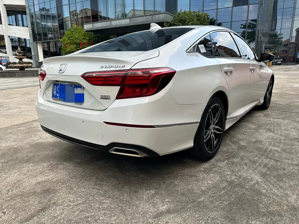 Honda Inspire — миниатюра 3