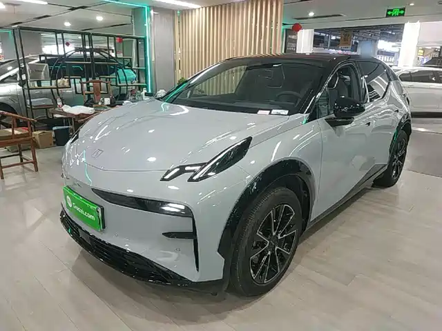 Zeekr X 2025