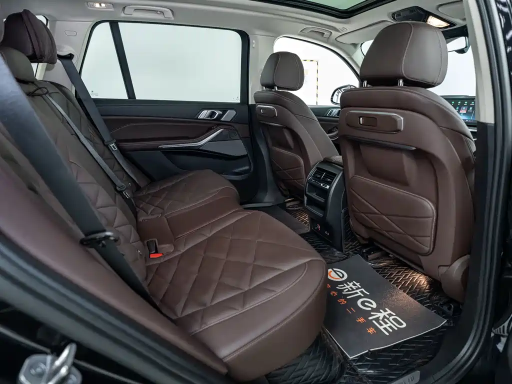 BMW X5 — миниатюра 9