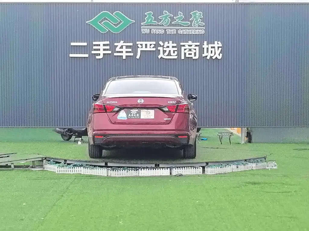 Nissan Teana — миниатюра 5