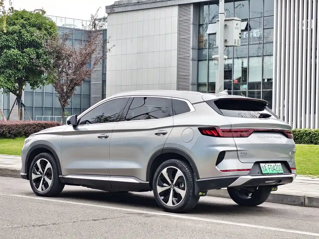 BYD PLUS New Energy — миниатюра 6