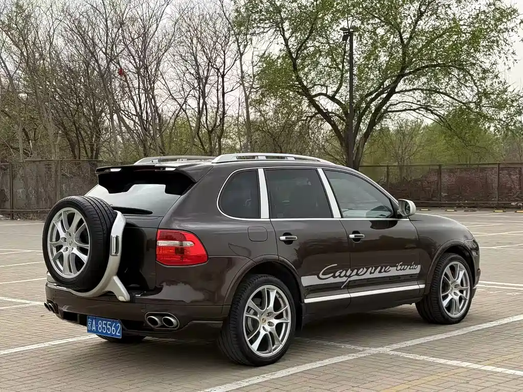 Porsche Cayenne 2009 Cayenne S Transsyberia 4.8L