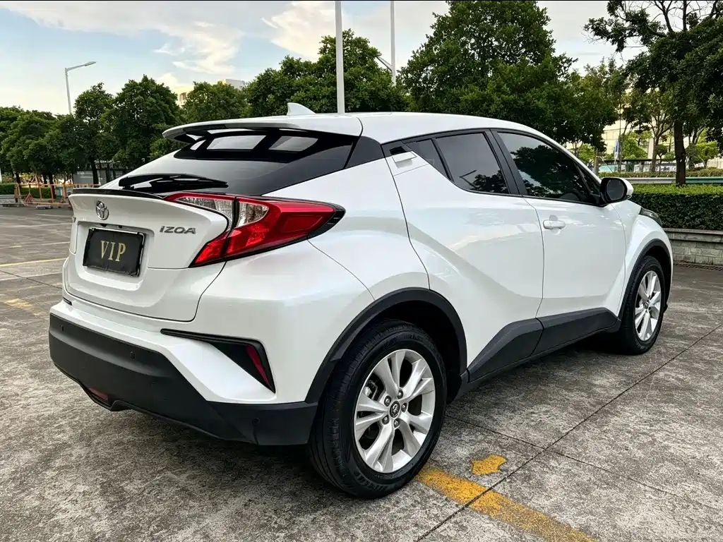 Toyota IZOA — миниатюра 4