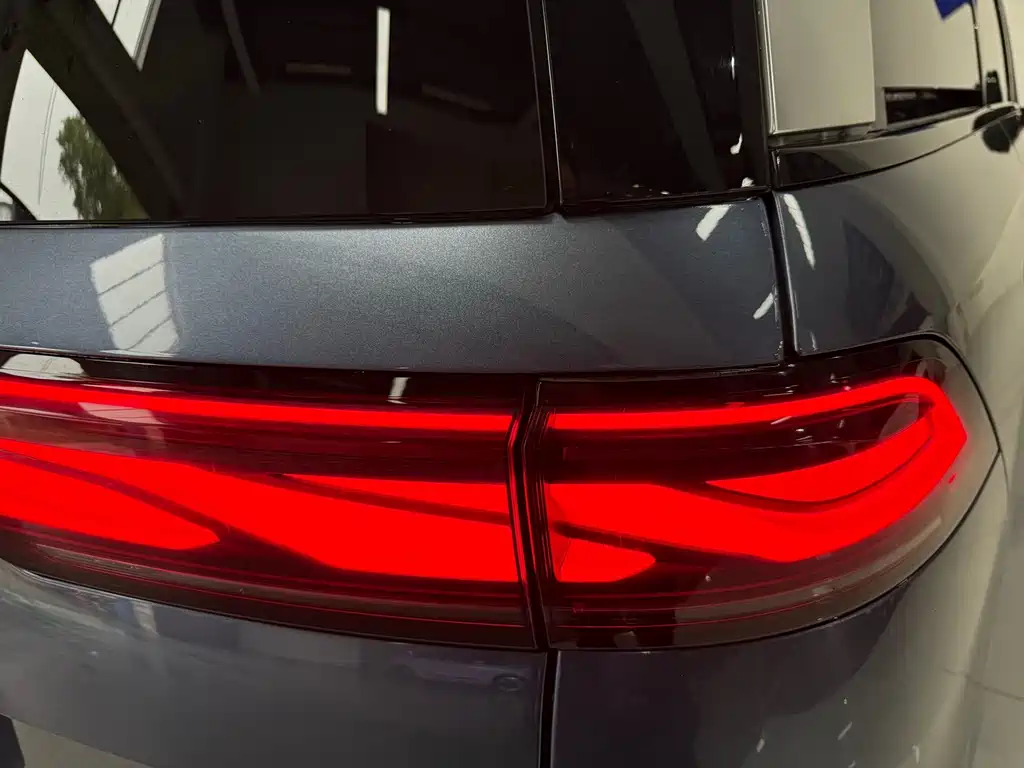 BYD Xia — миниатюра 21