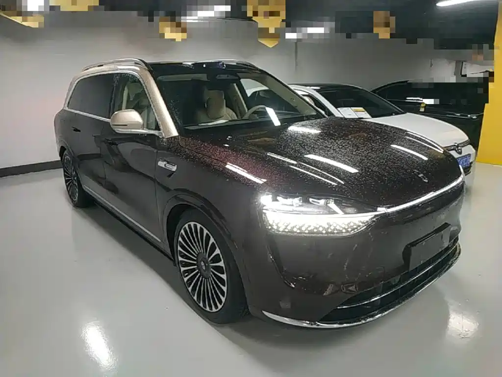 Aito M9 2025 Ultra 52kWh 6 мест (192 ）