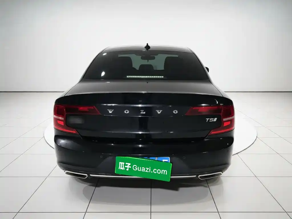 Volvo S90 — миниатюра 5