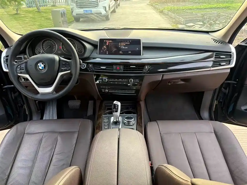 BMW X5 2014 xDrive35i Elegant