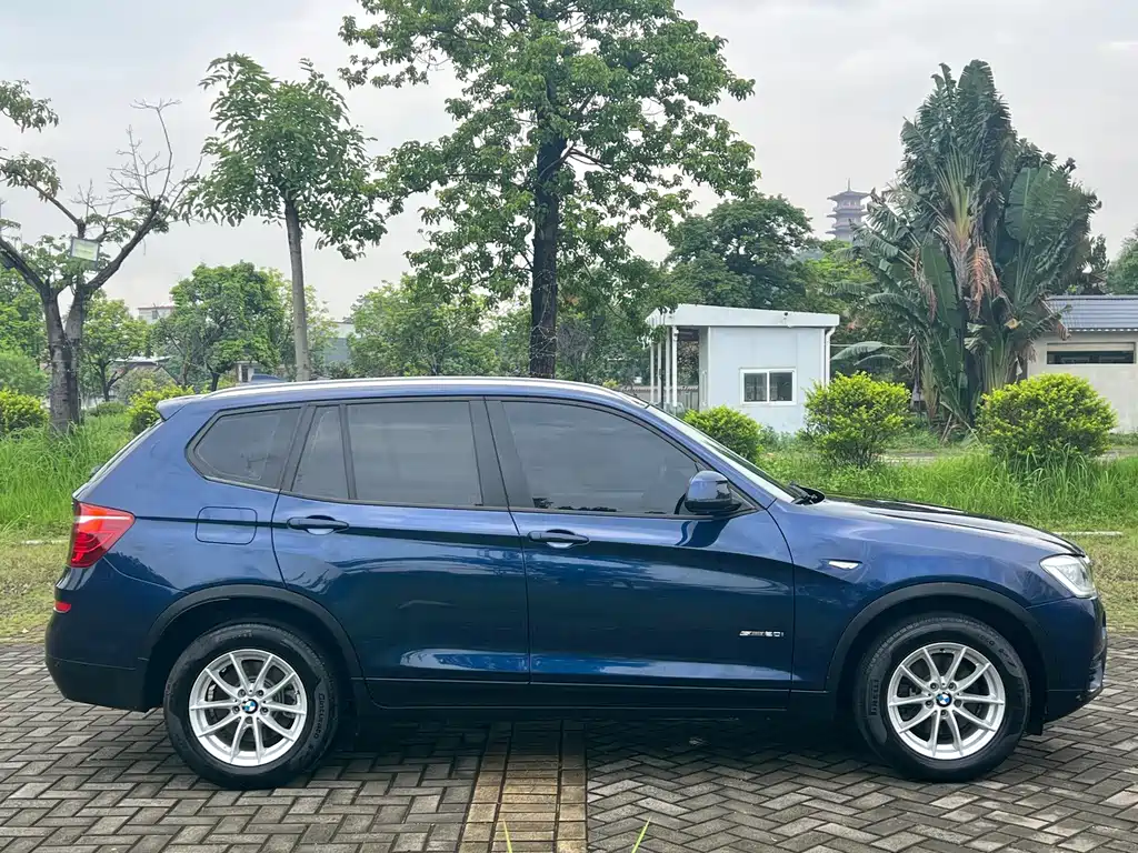 BMW X3 (Import) — миниатюра 4