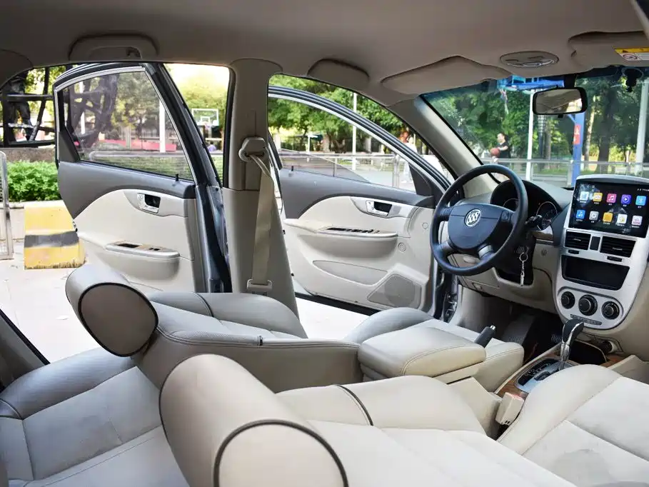 Buick Excelle — миниатюра 12