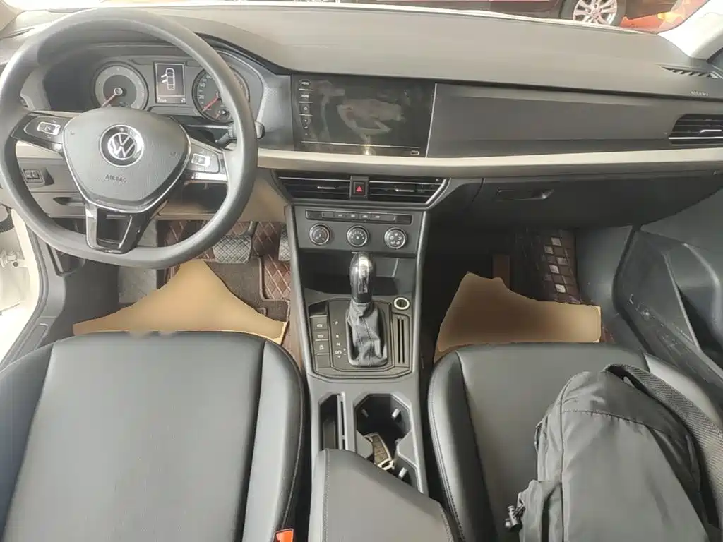 Volkswagen Lavida — миниатюра 10