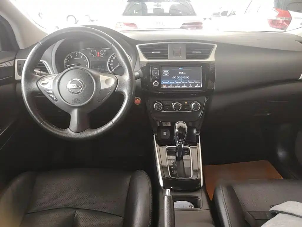 Nissan Sylphy — миниатюра 10