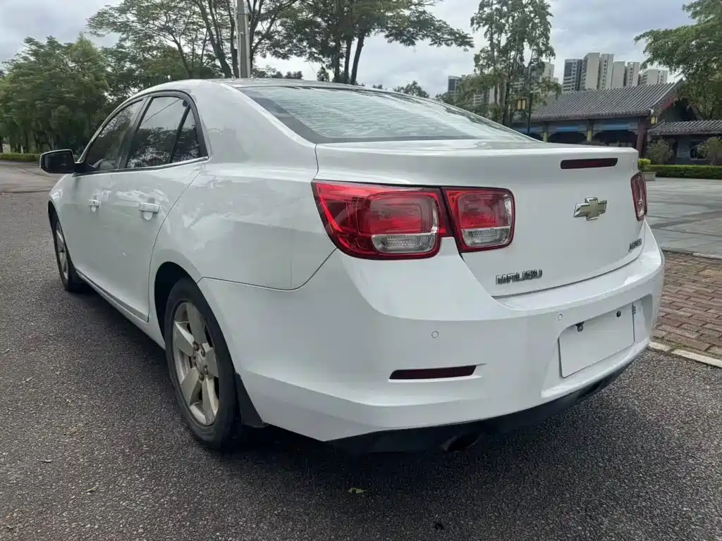 Chevrolet Malibu — миниатюра 9