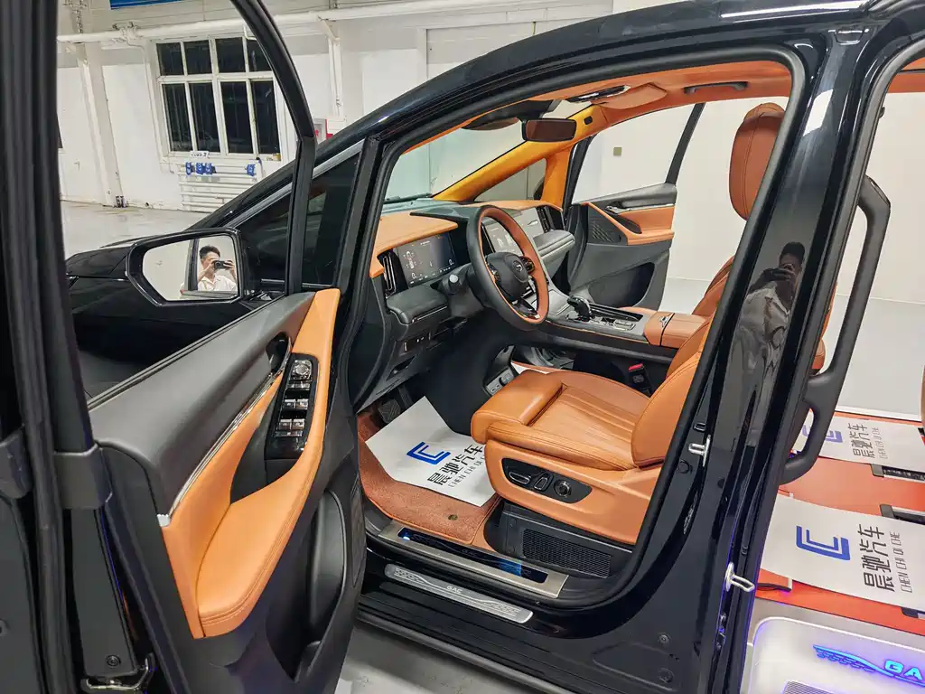 GAC Motor Trumpchi M8 — миниатюра 7