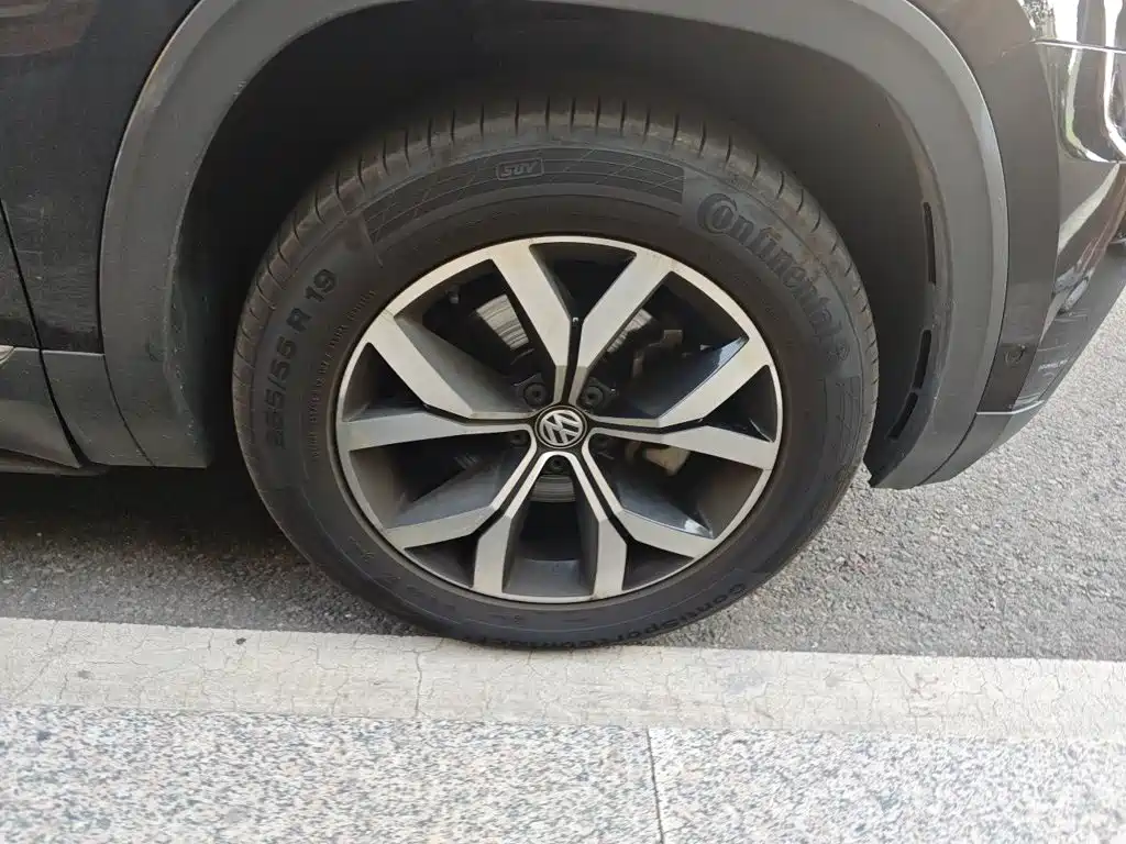 Volkswagen Teramont — миниатюра 8