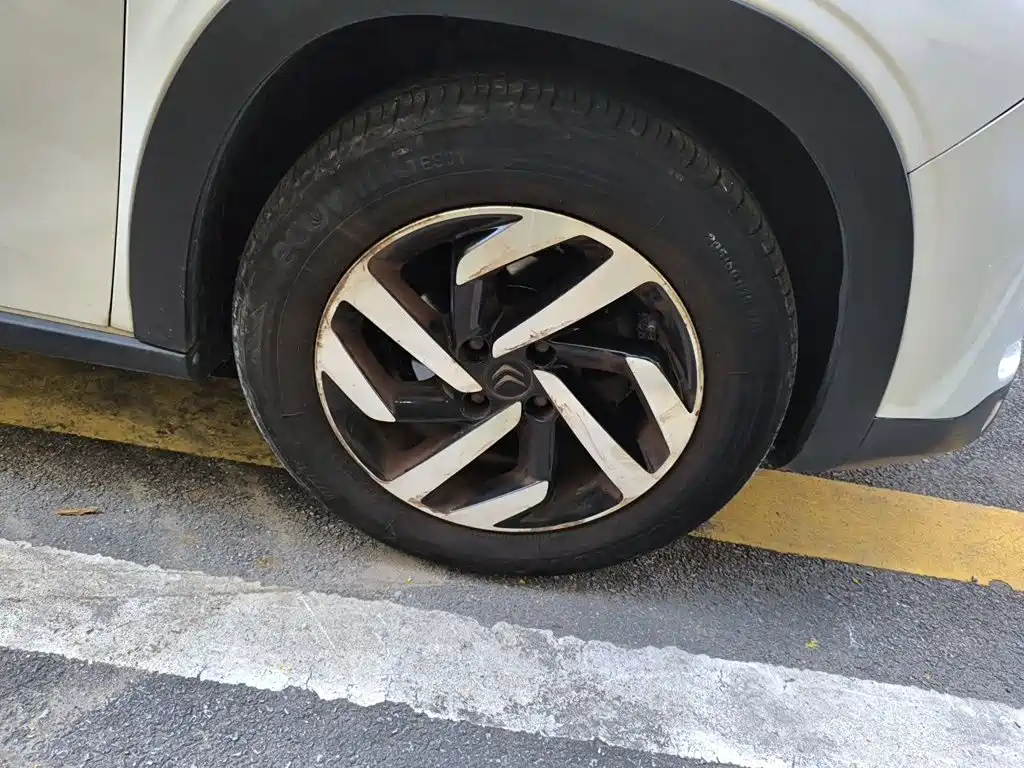 Citroen C3-XR — миниатюра 25