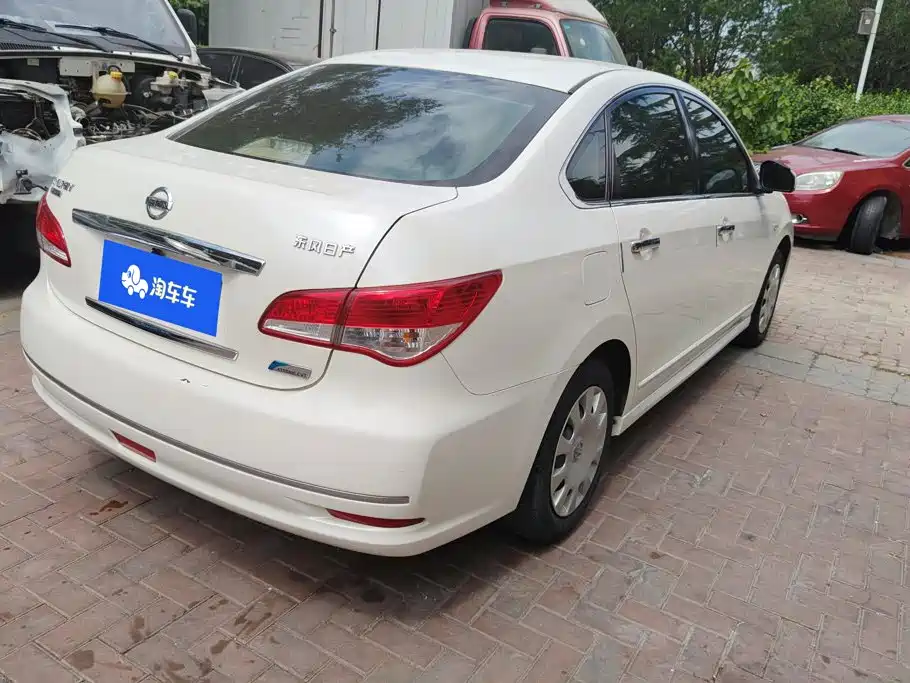 Nissan Sylphy — миниатюра 3
