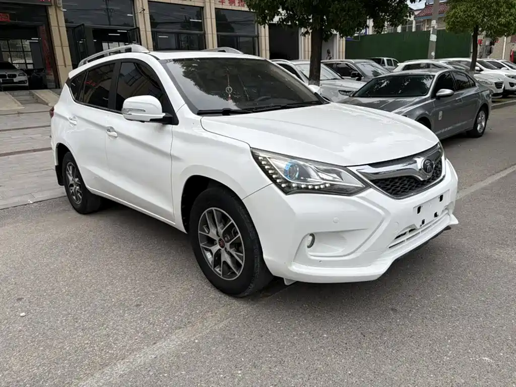 BYD Song 2016 1.5TI MT