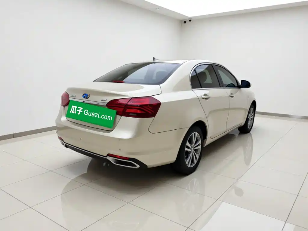 Geely Emgrand — миниатюра 6