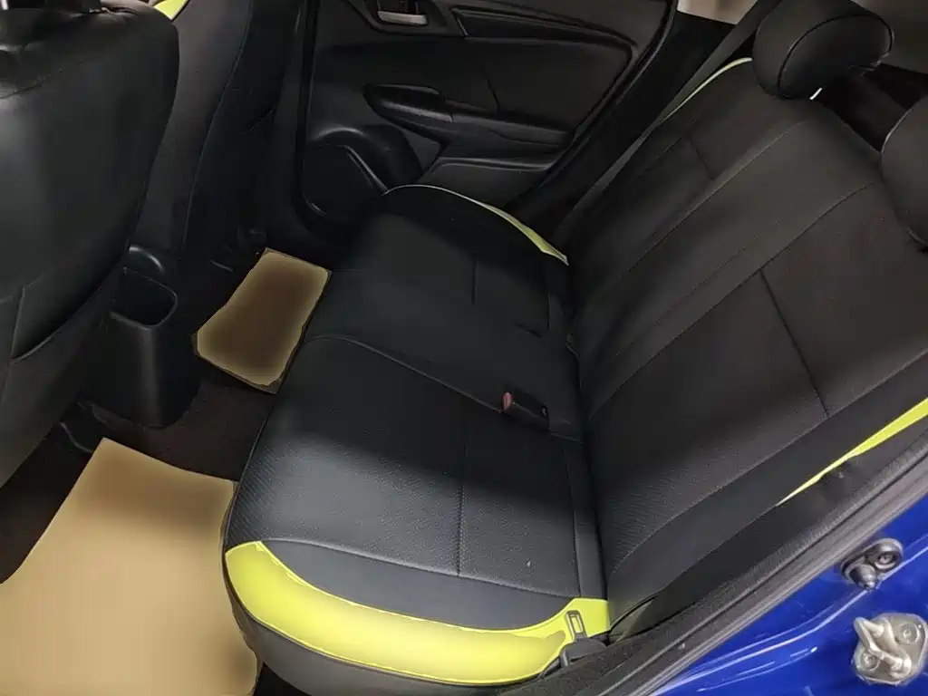 Honda Fit — миниатюра 17