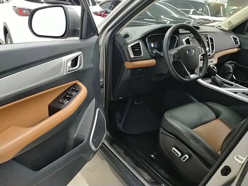 Geely Vision X6 — миниатюра 16