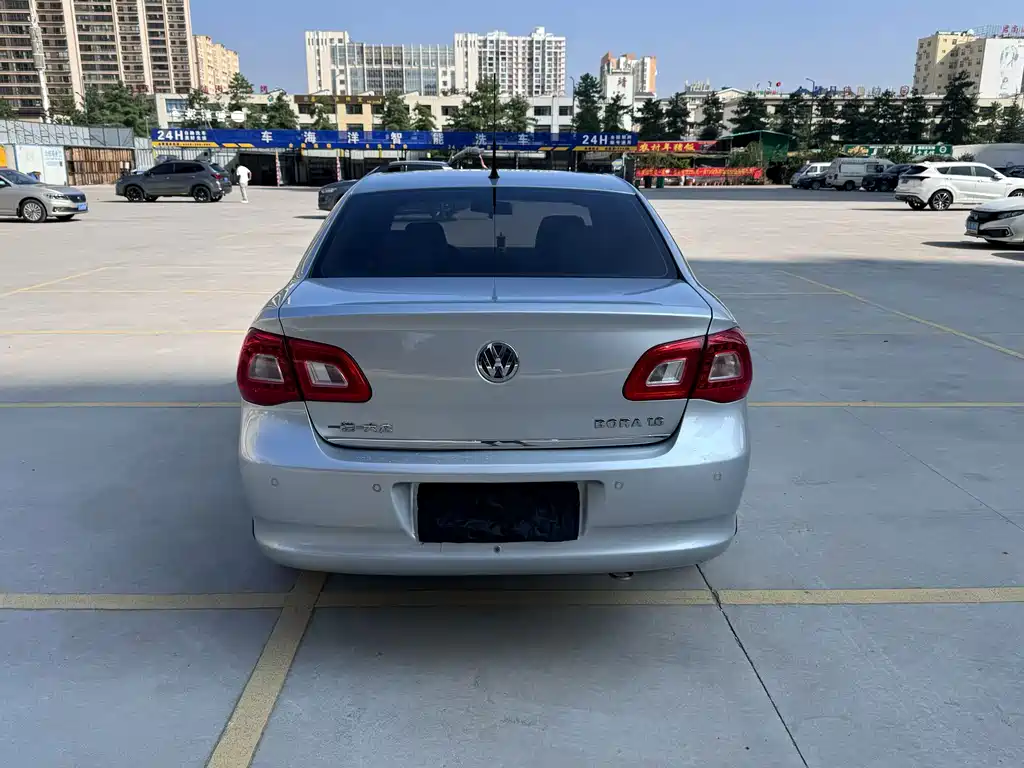 Volkswagen Bora — миниатюра 8